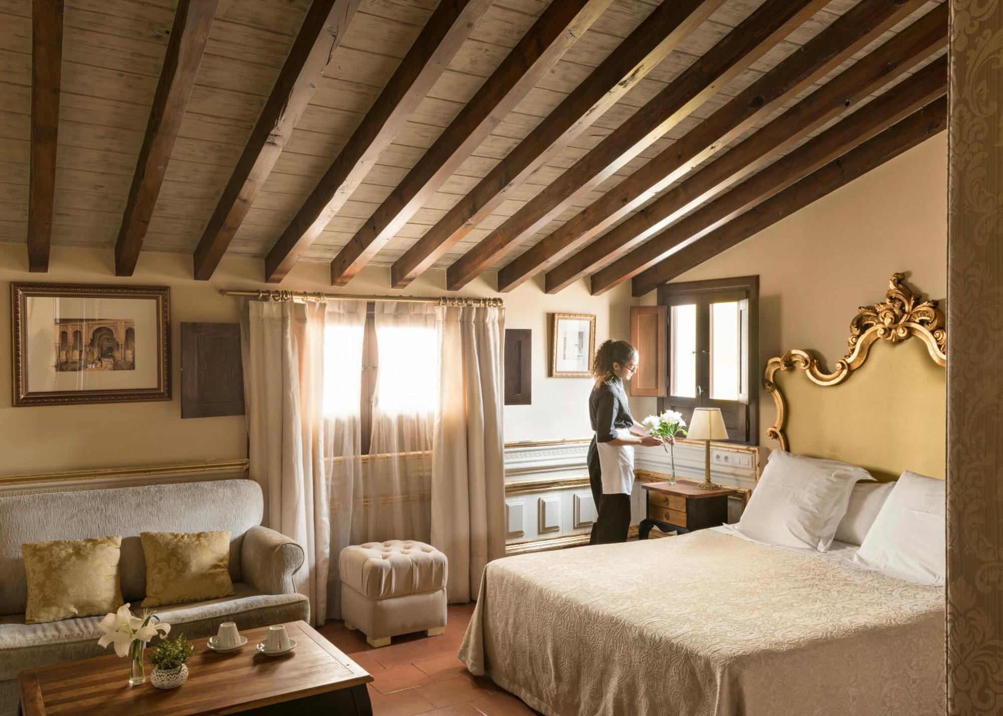 Deluxe Premium Room