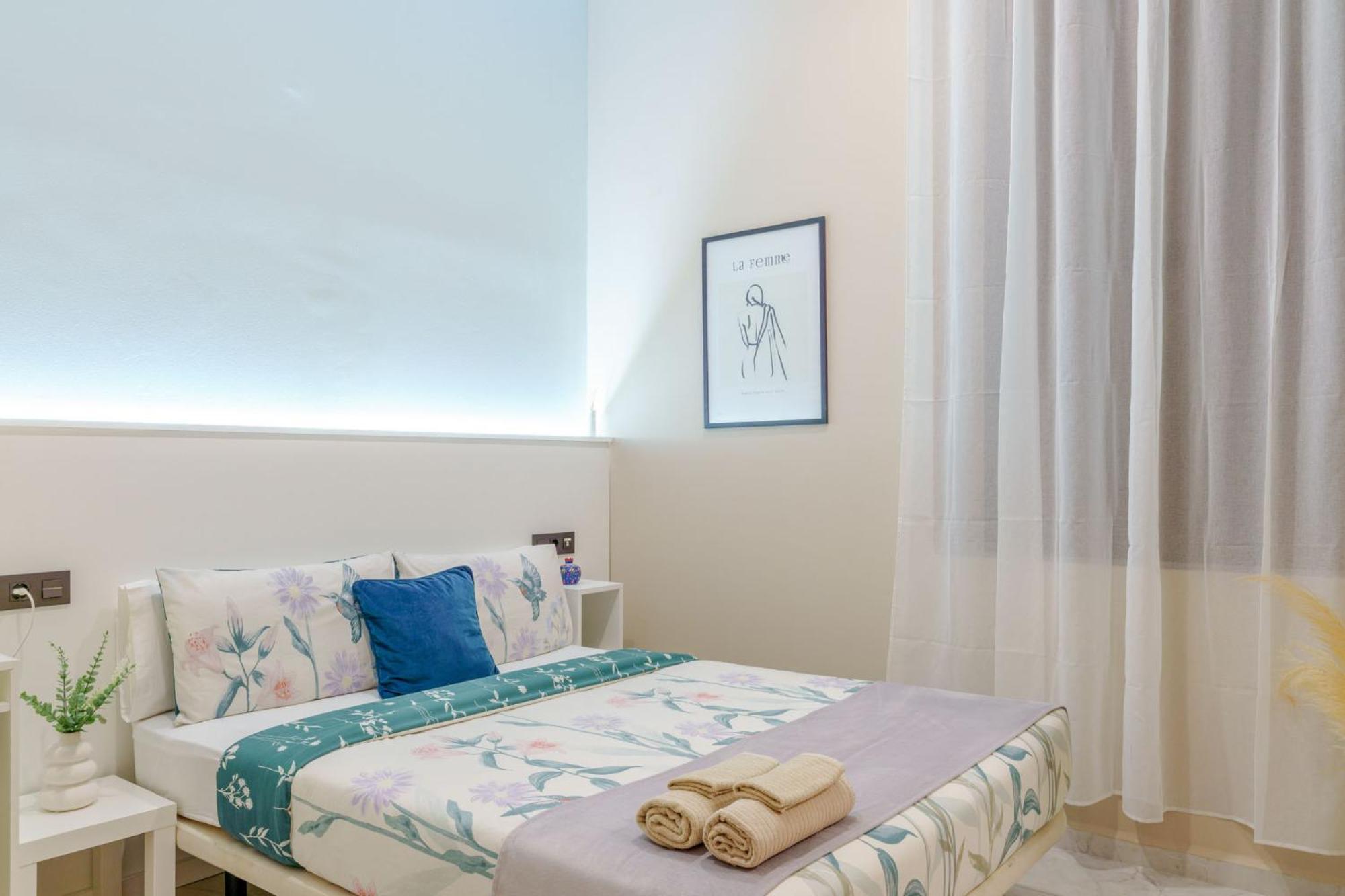 Double Room Private Bathroom