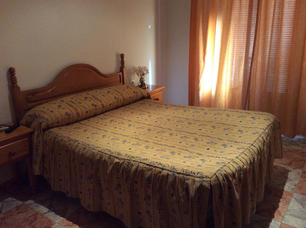 Quarto Duplo com Estacionamento Privado