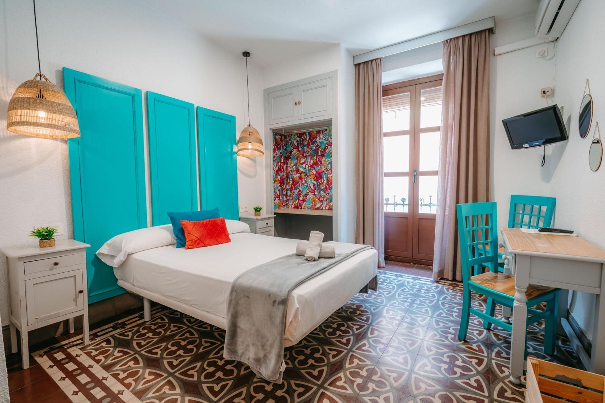 Large Single Room