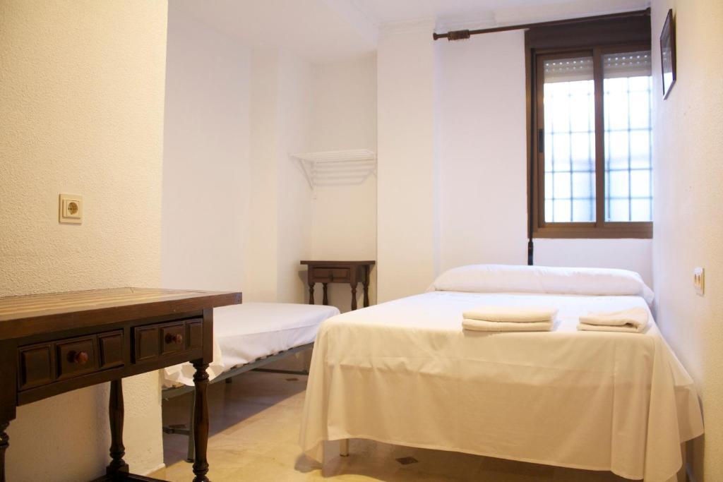 Double Room,42388096:JPEG