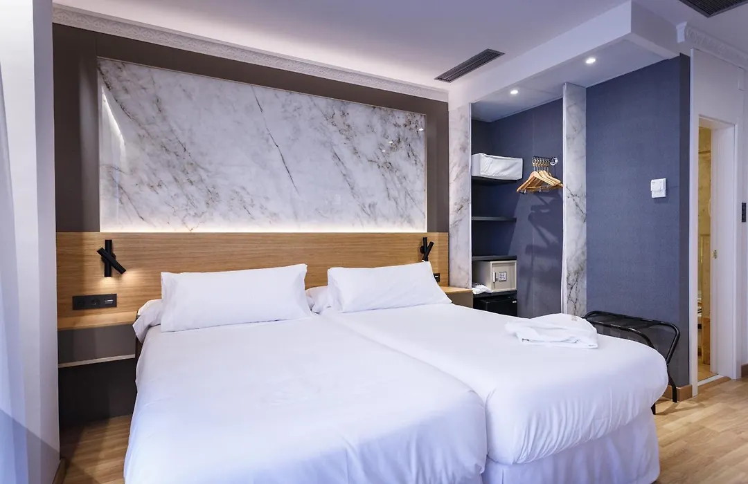Hotel Dauro Premier-1
