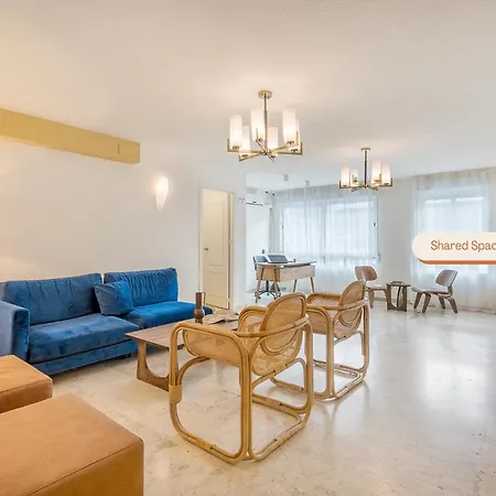 Granada Suites By Olala Homes-2