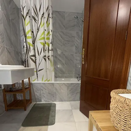 Cute And Relaxing Bed And Breakfast En Albayzin-3